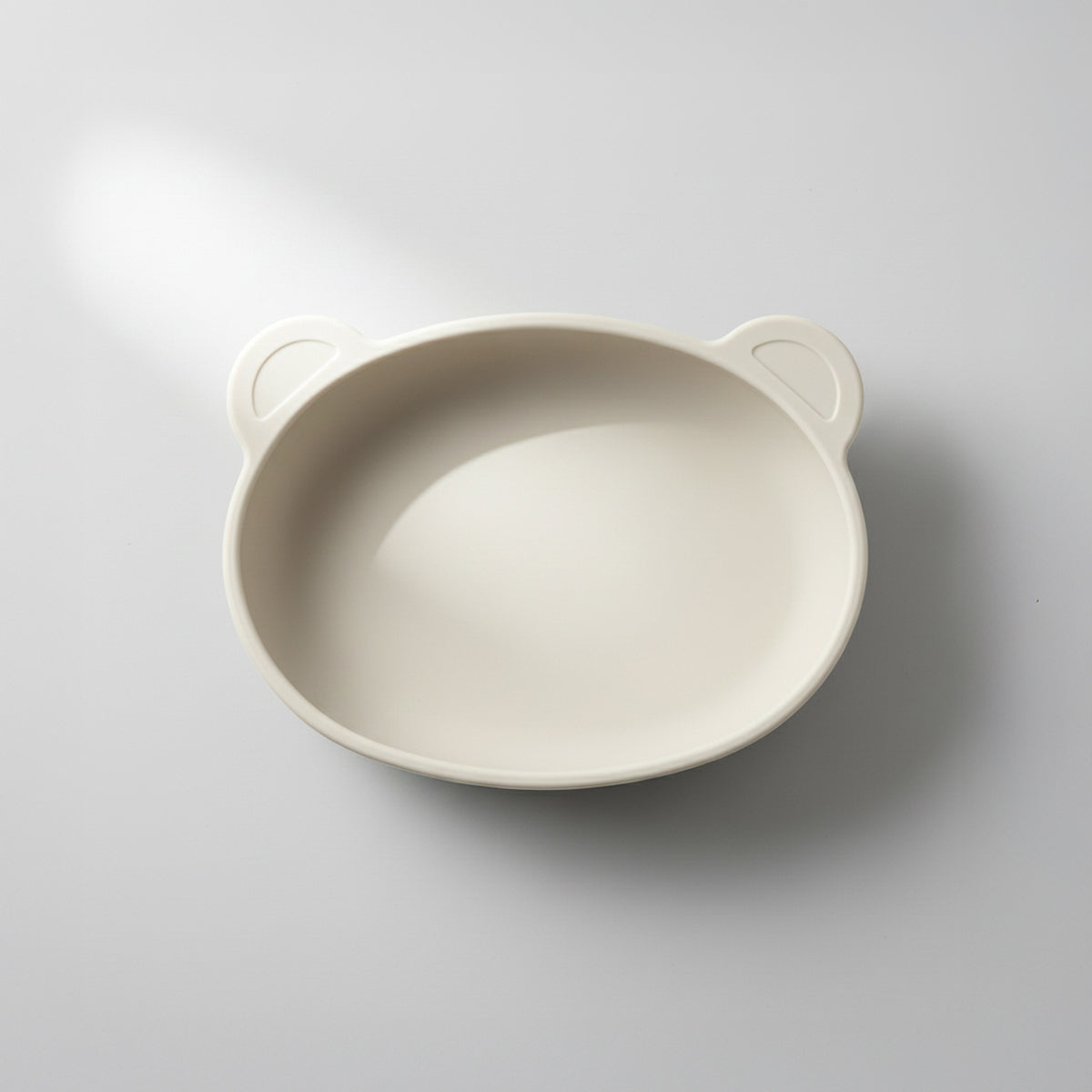 Platinum Silicone Bear Plate . Cream