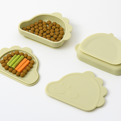 Dino Set . Mint